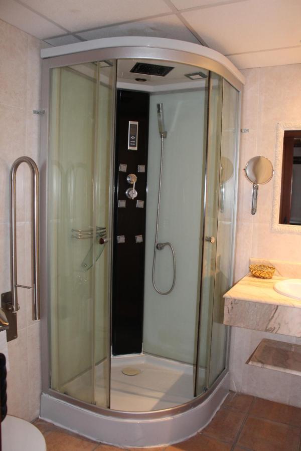 רקואנה Hotel La Villa מראה חיצוני תמונה