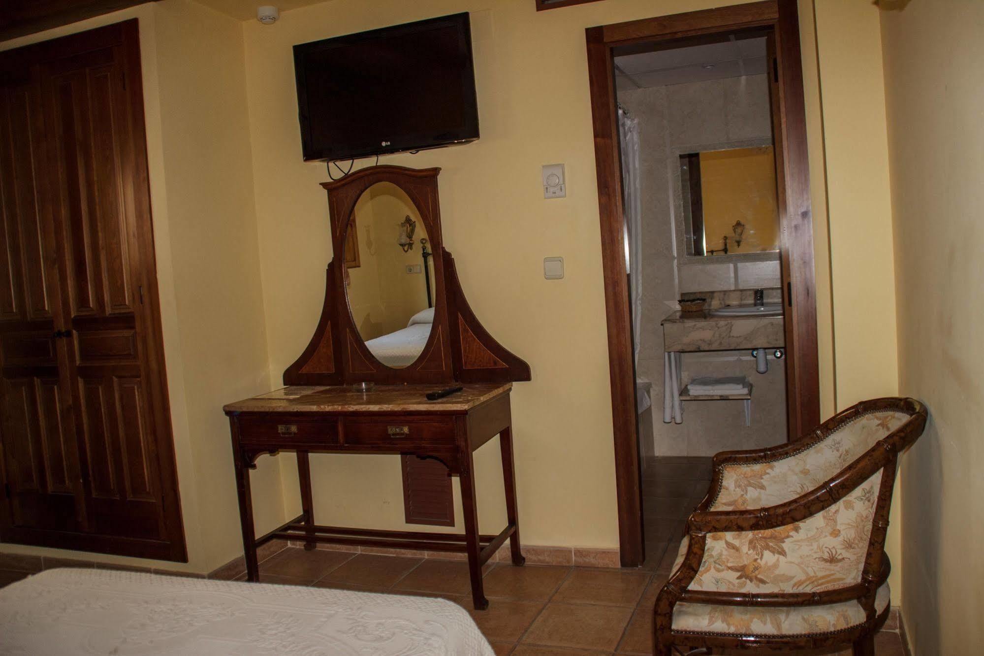 רקואנה Hotel La Villa מראה חיצוני תמונה